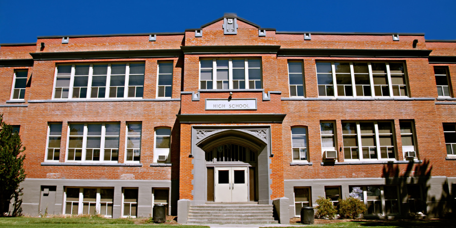 Why Temporary Barriers Are a Must for Any School Construction Project